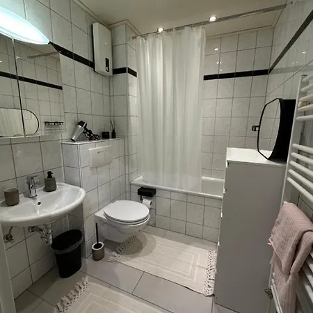 Laurier ألسدورف